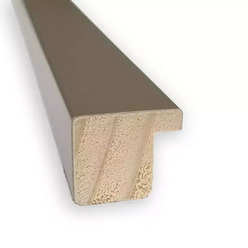 Miroir mural de salle de bain en bois gris argile Svelte non biseauté de 30 po x 24 po - Amanti Art