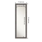 Miroir de porte étroit rustique gris à planches non biseautées de 18 po x 52 po - Amanti Art