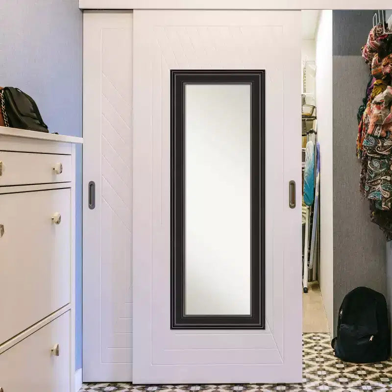 Miroir de porte pleine longueur sans biseau 20"x54" Ridge Black - Amanti Art : à suspendre sur la porte, aucun assemblage requis