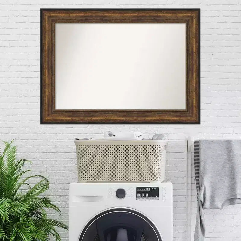 Miroir mural en bronze pour salle de bal de 44 po x 32 po sans biseau - Amanti Art : Cadre en polystyrène, Décor moderne
