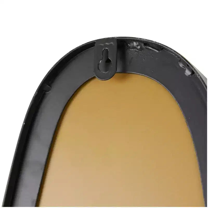 Miroir mural ondulé abstrait mince en métal noir de 59 po x 12 po – Olivia & May : Style contemporain, aucun assemblage requis, quincaillerie incluse