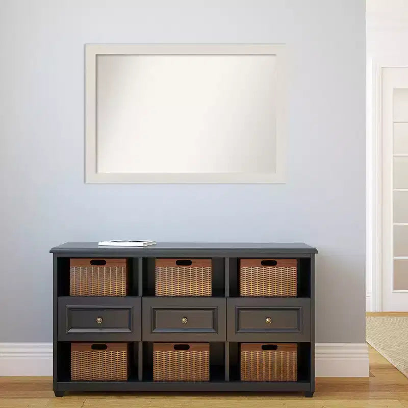 Miroir mural étroit rustique blanc sans biseau de 40" x 28" - Amanti Art : Quincaillerie de montage incluse