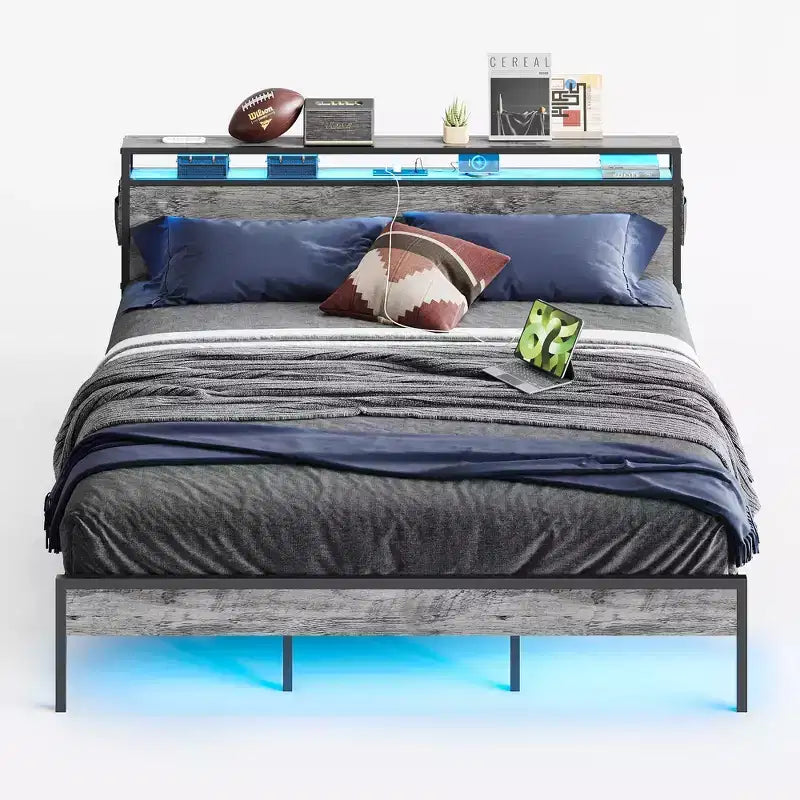 Cadre de lit King Size Bestier, plateforme de lit en métal avec tête de lit de rangement en bois, lumières LED et station de recharge