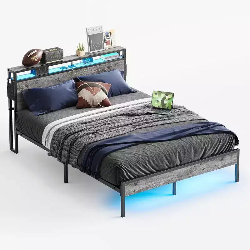 Cadre de lit King Size Bestier, plateforme de lit en métal avec tête de lit de rangement en bois, lumières LED et station de recharge