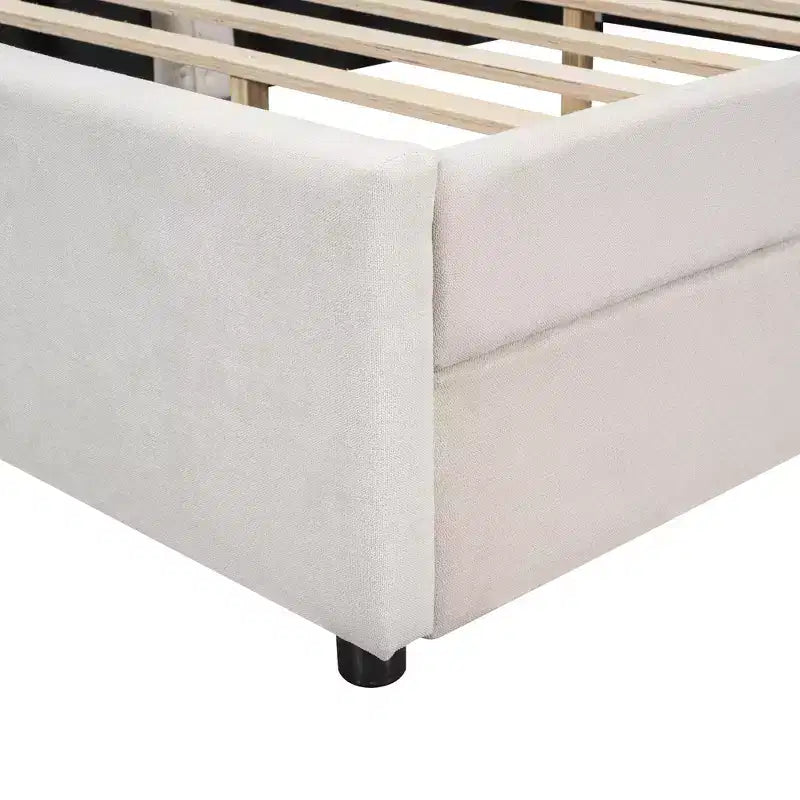 Lit plateforme rembourré Whisen au design élégant avec ports USB, grand format