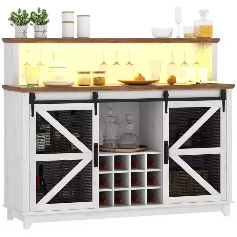 HOMCOM Buffet de café de style ferme avec lumières LED et portes coulissantes de grange, Meuble bar de 55" avec porte-bouteilles et porte-verres