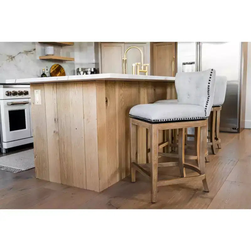Tabouret de bar à dossier ailé en tissu Hugo Maven Lane