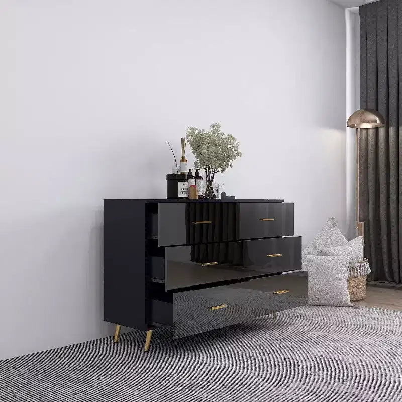 Commode Okak à 6 tiroirs avec surface très brillante, commode noire et dorée moderne, commode de rangement élégante pour chambre à coucher, salon, entrée