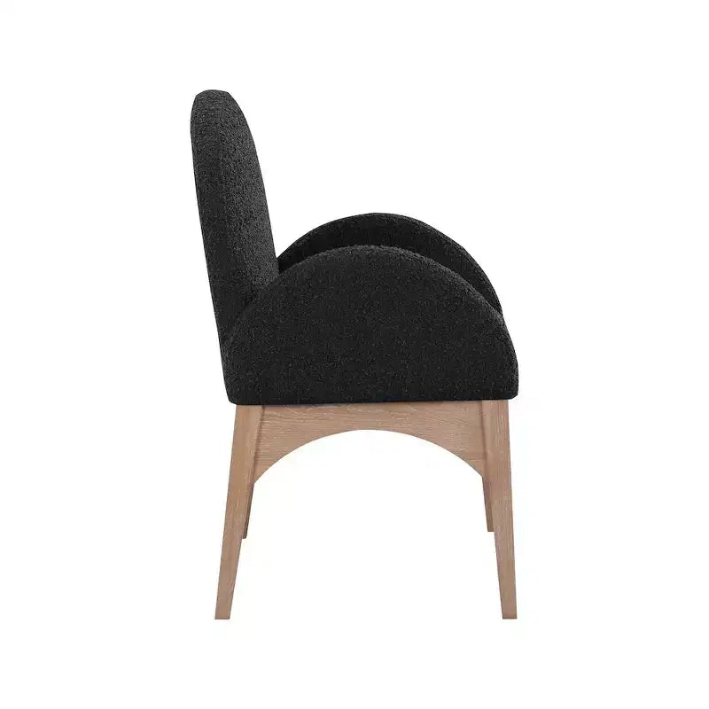Meridian Furniture, Chaise de salle à manger Waldorf en tissu bouclé