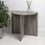 Table d'appoint demi-lune minimaliste Art déco en marbre naturel faite à la main JONATHAN Y Patrice 20