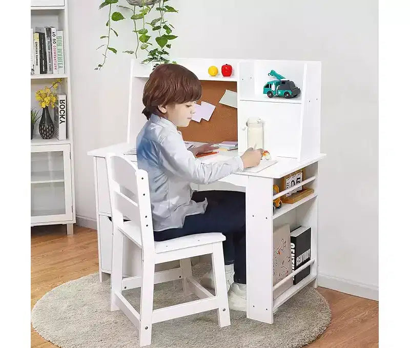 Ensemble bureau et chaise pour enfants, bureau en bois pour enfants avec étagère, étagères, placards de rangement et tableau en liège, bureau d'écriture pour garçons et filles
