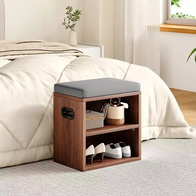 Banc de rangement pour chaussures Okak moderne avec cadre en bois et siège rembourré doux, petit banc d'appoint pour l'entrée, la chambre