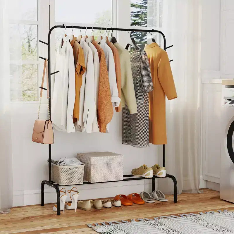 Costway Portant à vêtements métallique de 127 cm de large avec 8 crochets et étagère de rangement pour la buanderie