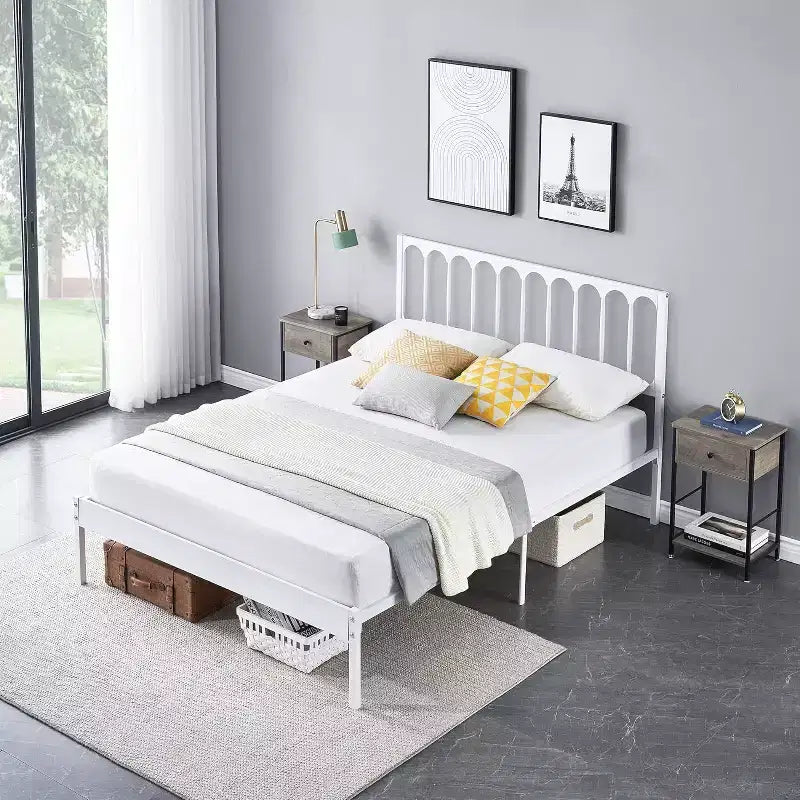 Cadre de lit Queen Size 14 pouces - Assemblage en 30 minutes, plateforme de lit en métal avec tête de lit, pas besoin de sommier - Design moderne, antidérapant