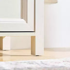 Commode moderne en bois GDFStudio Tsubasa avec tiroirs et poignées rondes en métal