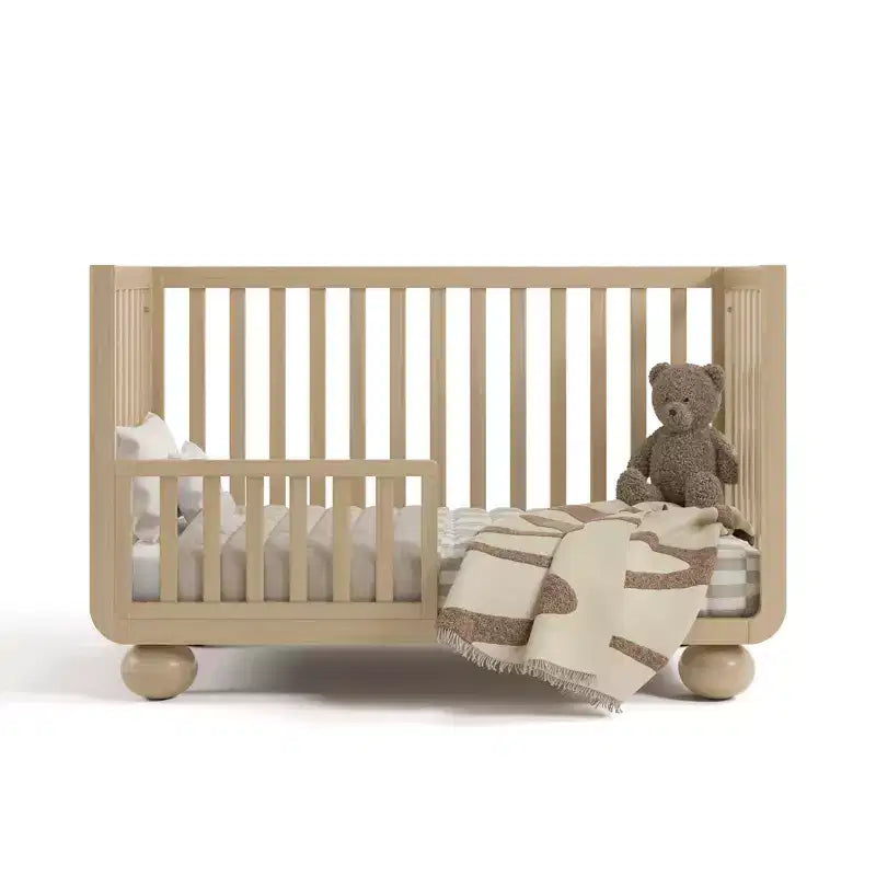 Lit de bébé convertible 5-en-1 Storkcraft Amalfi Deluxe avec barrière de protection pour tout-petits incluse