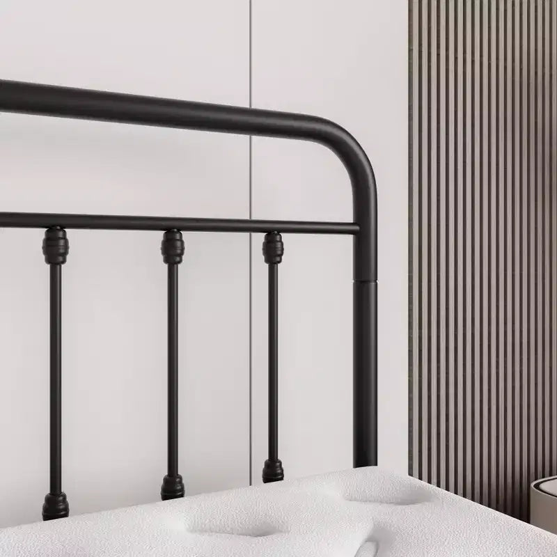 MAYEERTY Lit Plateforme en Métal Grand Format avec Support à Lattes Robuste et Rangement Sous le Lit pour Chambre à Coucher