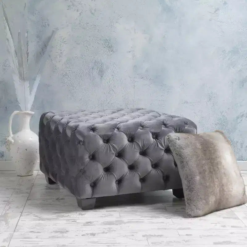 Ottoman en velours Okak avec surpiqûres losanges capitonnées, banc d'entrée carré au toucher lisse, pouf repose-pieds pour salon