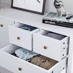 Commode Canellée. Grande Commode 5 Tiroirs avec Poignées et Pieds en Métal Doré. Organisateur de Rangement