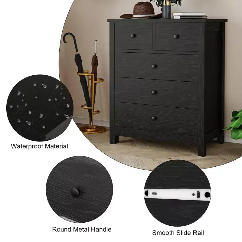 Commode Canellée. Grande Commode 5 Tiroirs avec Poignées et Pieds en Métal Doré. Organisateur de Rangement