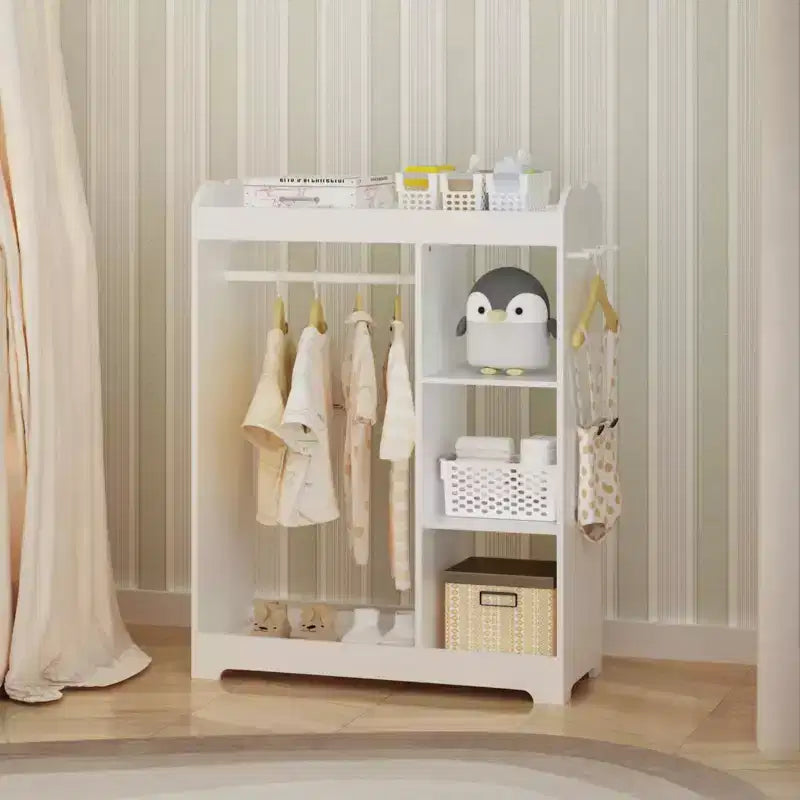 Portant de rangement pour déguisements d'enfants avec miroir, organisateur de costumes en bois avec tringle à suspendre, crochets et étagères, blanc