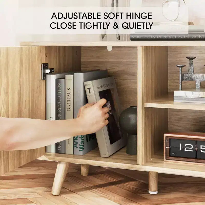 Meuble TV 55 pouces pour chambre et salon, meuble TV en chêne pour téléviseur 65 pouces, meuble de rangement moderne du milieu du siècle, détails en bois cannelé, gestion des câbles