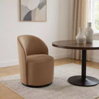 Chaise de salle à manger pivotante HomeRoots avec accoudoirs, dossier incurvé, en velours marron et noir