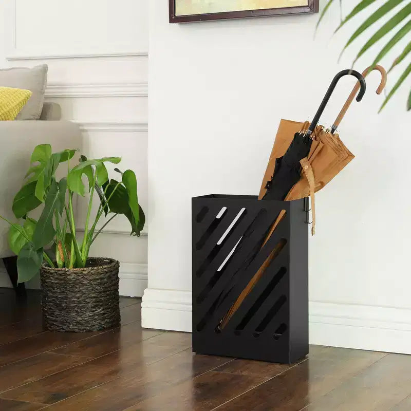 SONGMICS Porte-parapluies en métal, support de rangement rectangulaire, avec égouttoir amovible, 4 crochets, design ajouré, pour entrée, bureau, noir