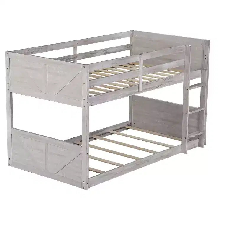Bellemave Lit superposé jumeau sur jumeau avec têtes et pieds de lit à panneaux, cadre de lit superposé en bois d'hévéa avec barrières de sécurité et échelle, chêne antique