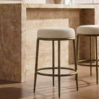 Lot de 2 tabourets de bar hauteur comptoir, tabourets de comptoir modernes rembourrés avec pieds en fer bronze martelé, chaises d'îlot en tissu bouclé pour salle à manger et bar