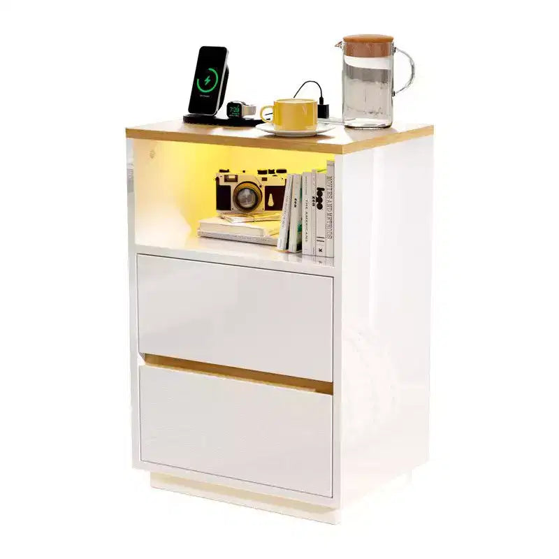 Table de chevet Karl Home 39,9 cm, blanc brillant et chêne, panneau de particules P2 15 mm, 2 tiroirs, bande LED RGB, prise US (2 USB + 2 CA)