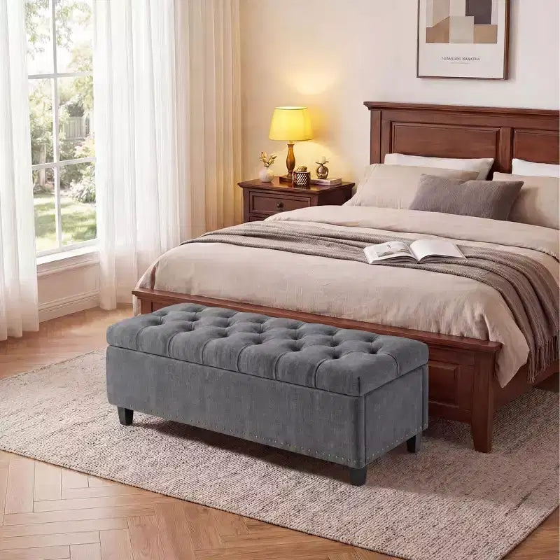 Banc ottoman de rangement extra large de 51 pouces, coffre de bout de lit robuste de 300 kg avec revêtement capitonné et charnière de sécurité pour chambre, entrée et salon