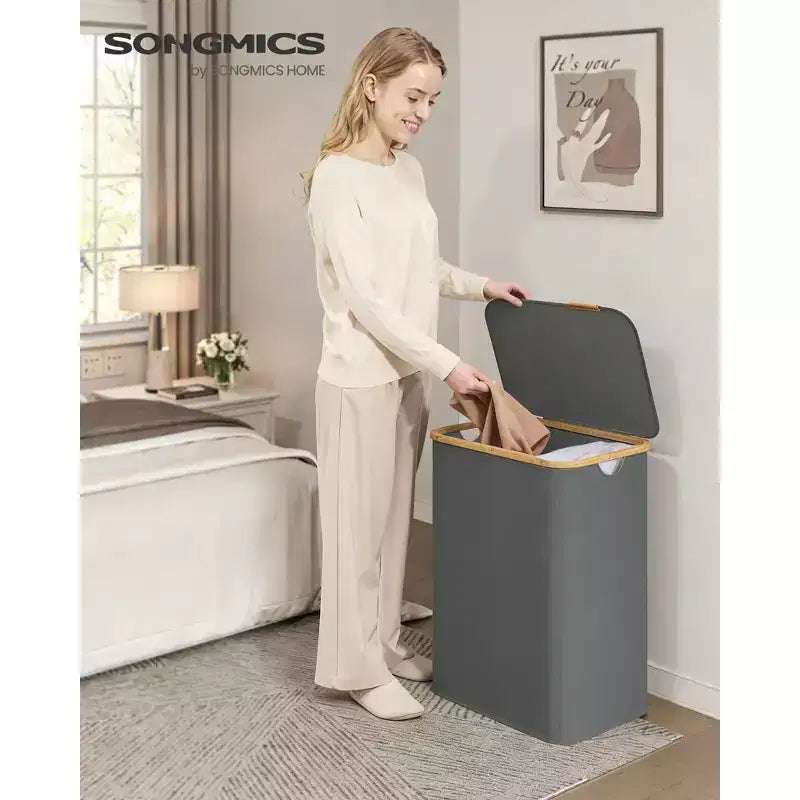 SONGMICS Panier à linge, Panier à linge avec couvercle, Panier de rangement pliable, Cadre en bambou, Tissu Oxford, 140 L