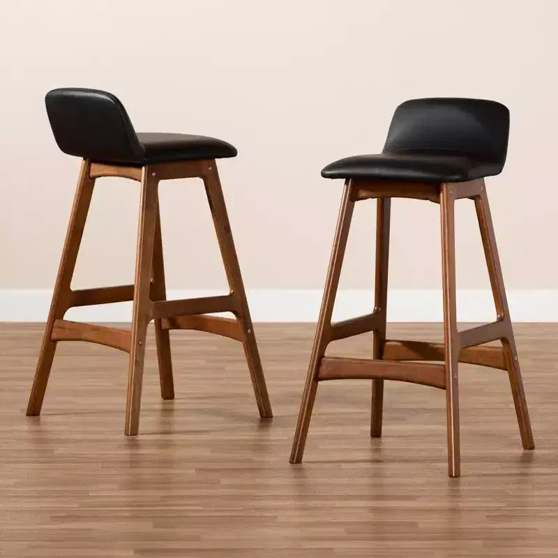 Baxton Studio Lot de 2 tabourets de bar Darrin en similicuir et bois noir/noyer/marron : siège ovale rembourré, hauteur fixe de 76 cm