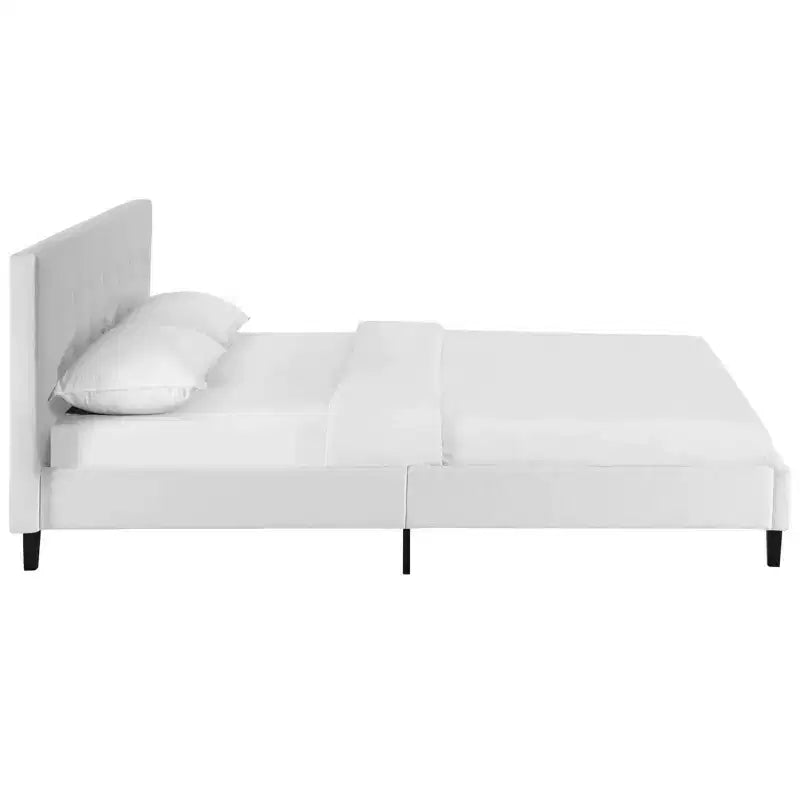 Lit Linnea de Modway, blanc : Tissu polyester rembourré, pieds en bois massif, support à lattes, pas besoin de sommier tapissier