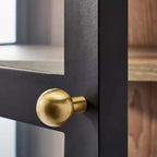 Meuble vitrine en verre Crystal Cove de 60 po, noir - Threshold™ conçu avec Studio McGee