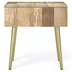Table d'appoint Bissell Naturel - WyndenHall : Bois de manguier, incrustation de laiton, design moderne du milieu du siècle