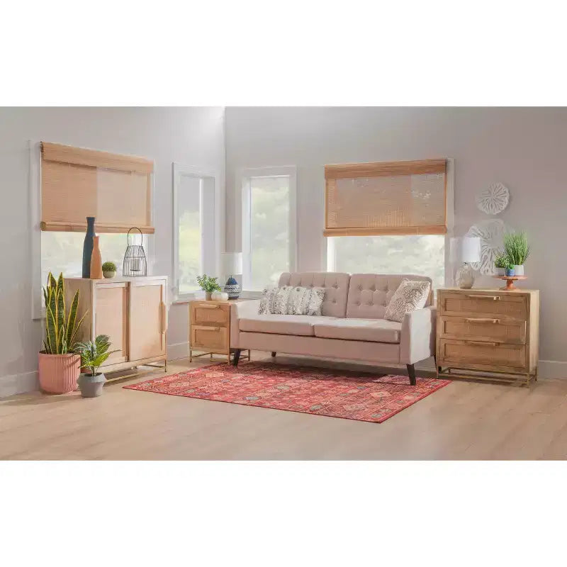 Meuble de rangement Gordon avec porte coulissante en rotin naturel, 1 étagère et base en métal doré - Powell