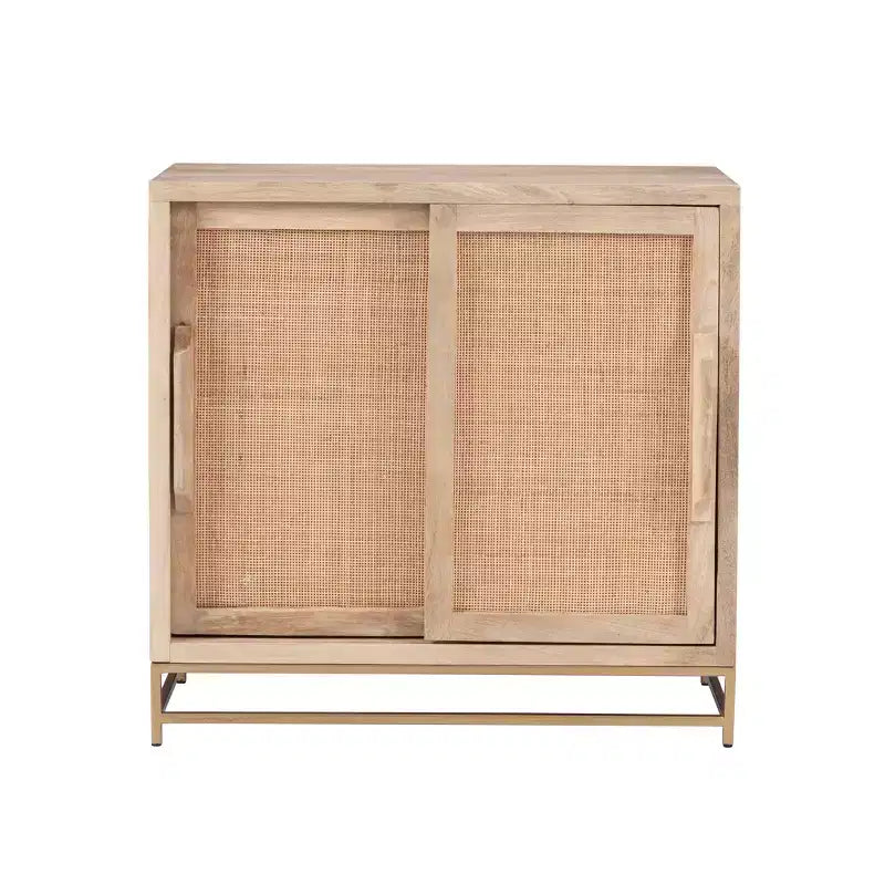 Meuble de rangement Gordon avec porte coulissante en rotin naturel, 1 étagère et base en métal doré - Powell