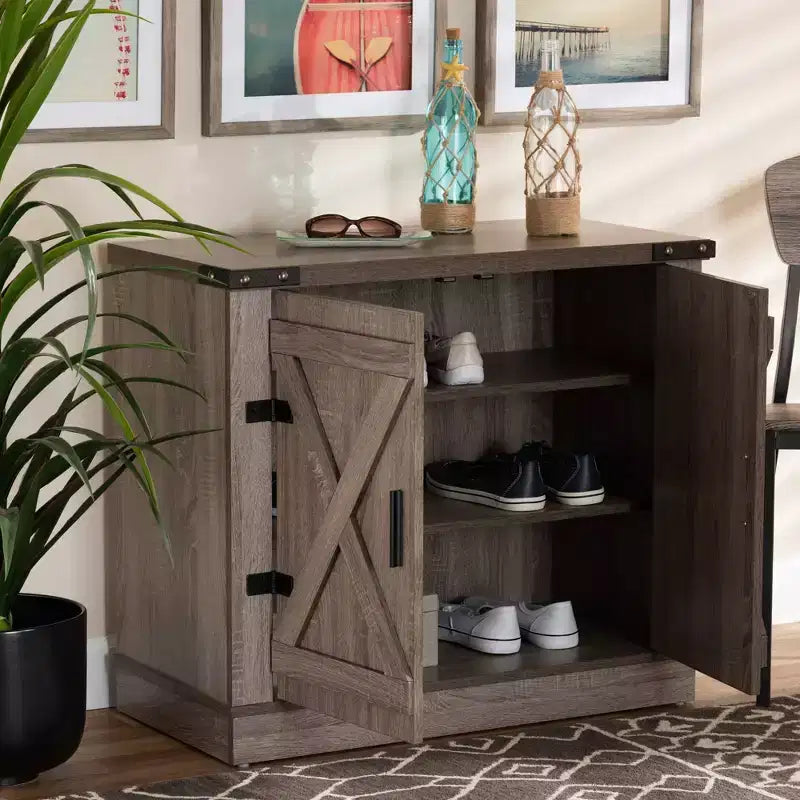 Meuble de rangement pour chaussures Wayne Farmhouse Wood à 2 portes chêne marron - Baxton Studio : Organisateur d'entrée, peut contenir 9 paires