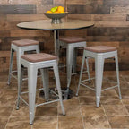 Flash Furniture Tabouret de bar d'intérieur en métal de 61 cm de haut avec assise en bois – Lot de 4 empilables