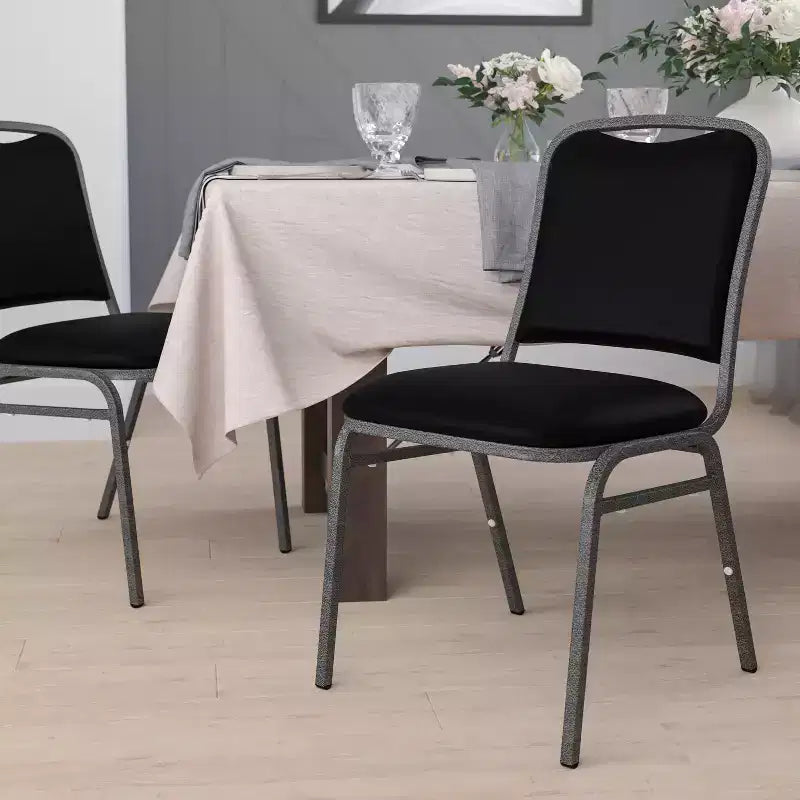 Chaise de banquet empilable Flash Furniture série HERCULES en vinyle noir - Cadre veiné argenté
