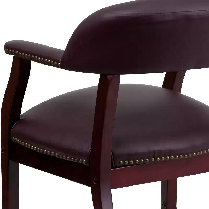 Fauteuil de conférence Emma et Oliver avec clous décoratifs et roulettes