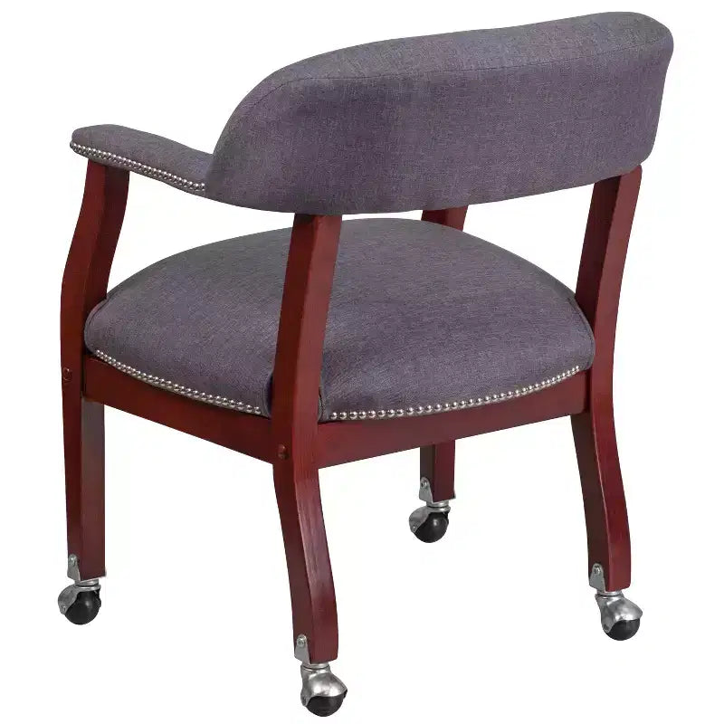 Fauteuil de conférence Emma et Oliver avec clous décoratifs et roulettes