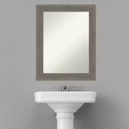 Amanti Art Miroir mural de salle de bain en bois gris Fencepost, étroit, non biseauté, 28,5 x 22,5 po