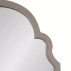 Miroir encadré Kate and Laurel Hogan Arch