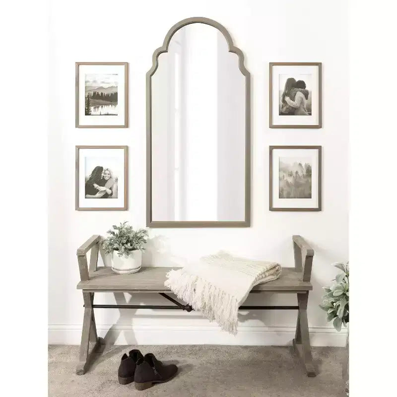 Miroir encadré Kate and Laurel Hogan Arch