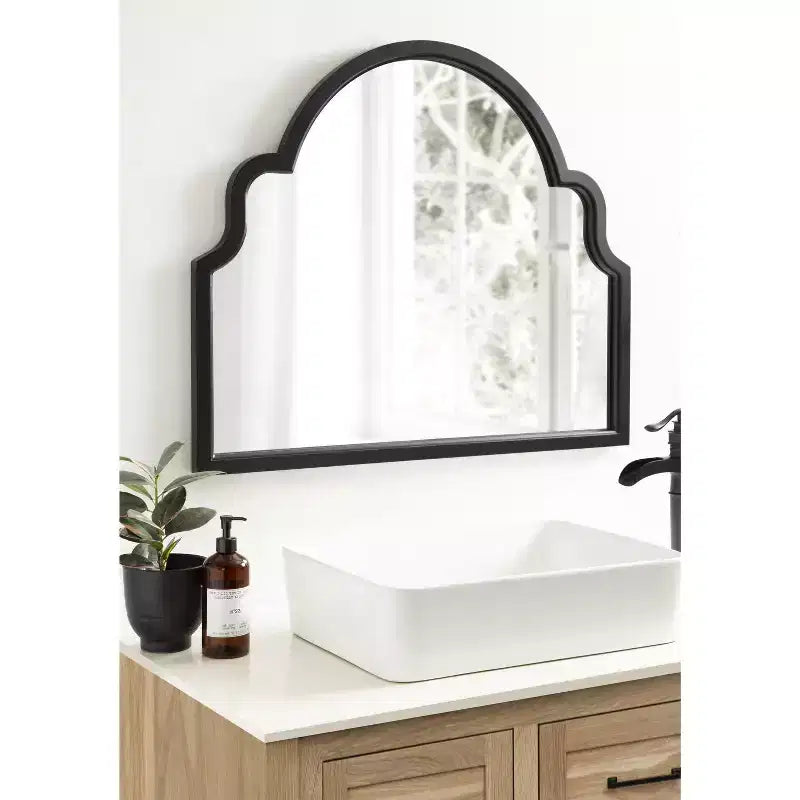 Miroir encadré Kate and Laurel Hogan Arch