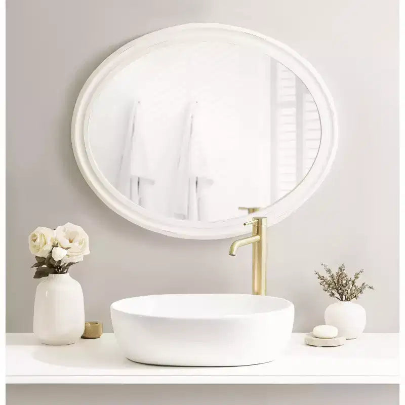Miroir mural ovale encadré Kate and Laurel Mansell, 24x30, blanc