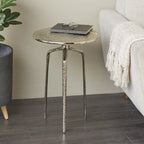 Table d'appoint en métal aluminium, géométrique, fine et texturée – Argent, Or ou Gris – Roche River Decor